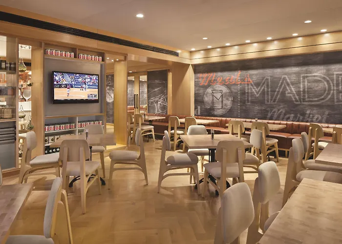 Doubletree By Hilton - Convention Center 4*