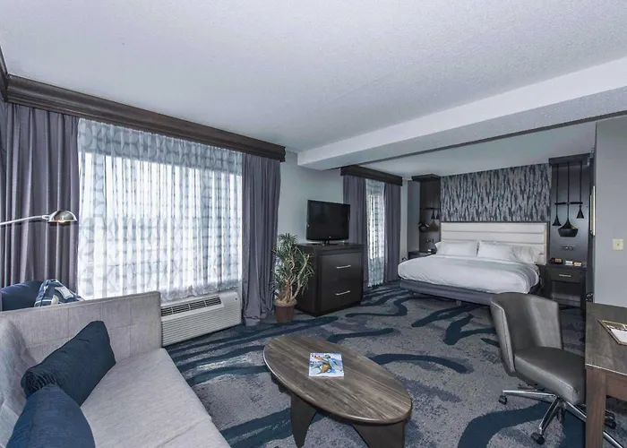 Doubletree By Hilton - Convention Center 4*