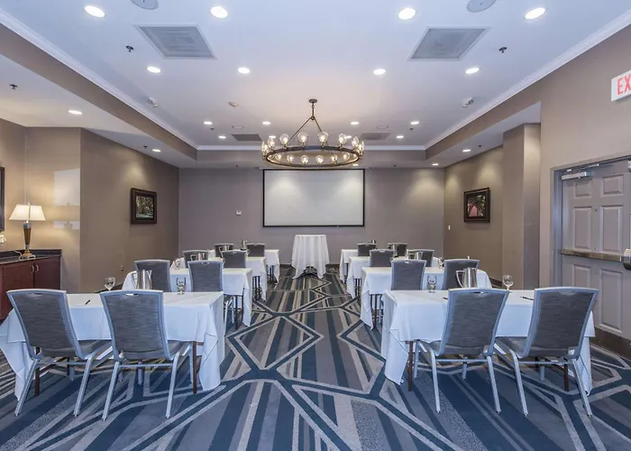 Hotel Doubletree By Hilton - Convention Center North Charleston