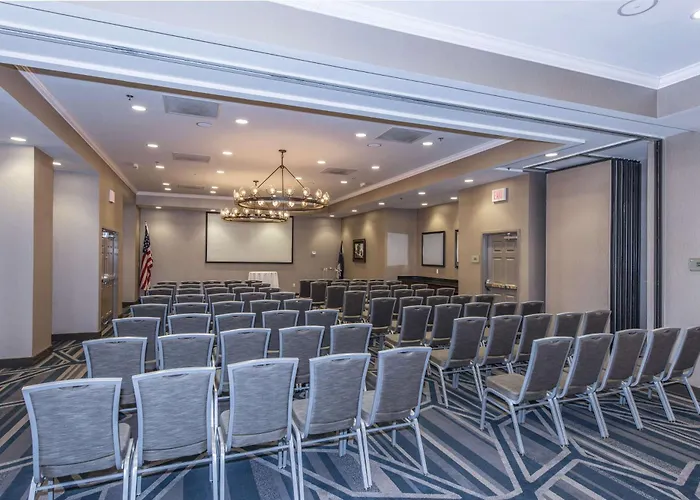 Doubletree By Hilton - Convention Center North Charleston